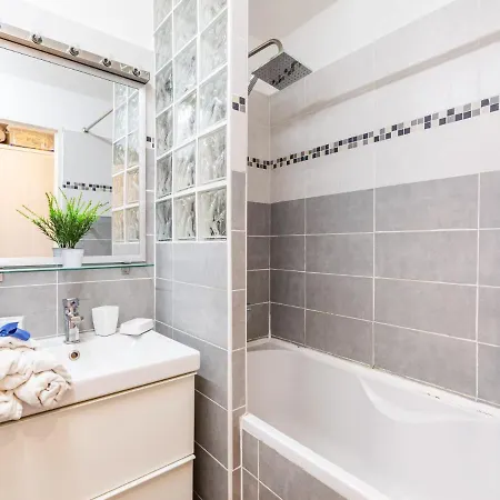 Apartment Village Cap Esterel - Le Belvedere-7 By Interhome Saint-Raphael (Var)